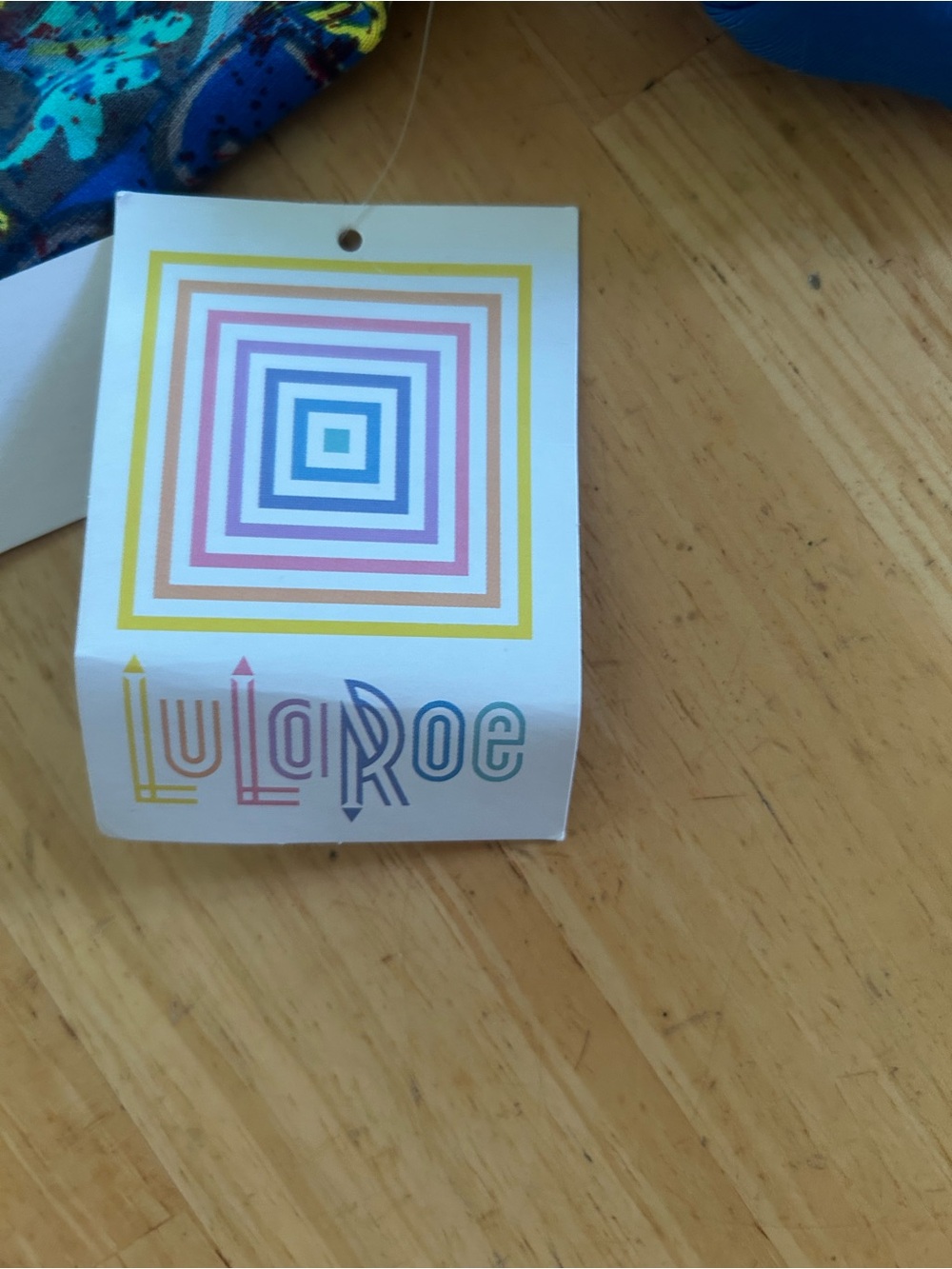 LuLaRoe Randy Women's T-Shirt XS Blue Multicolor Geometric 3/4 Raglan Tee - Picture 5 of 5